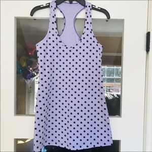 Lululemon racerback tank so 6 great condition